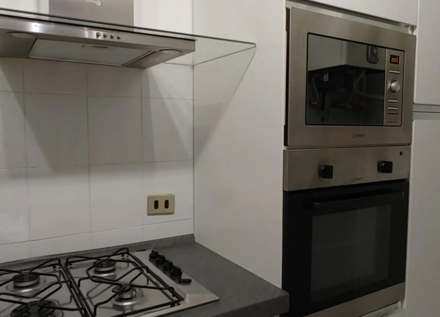 Mazzini Apartment - The V Collection Турате Италия